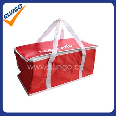 Red polyester cooler bag 